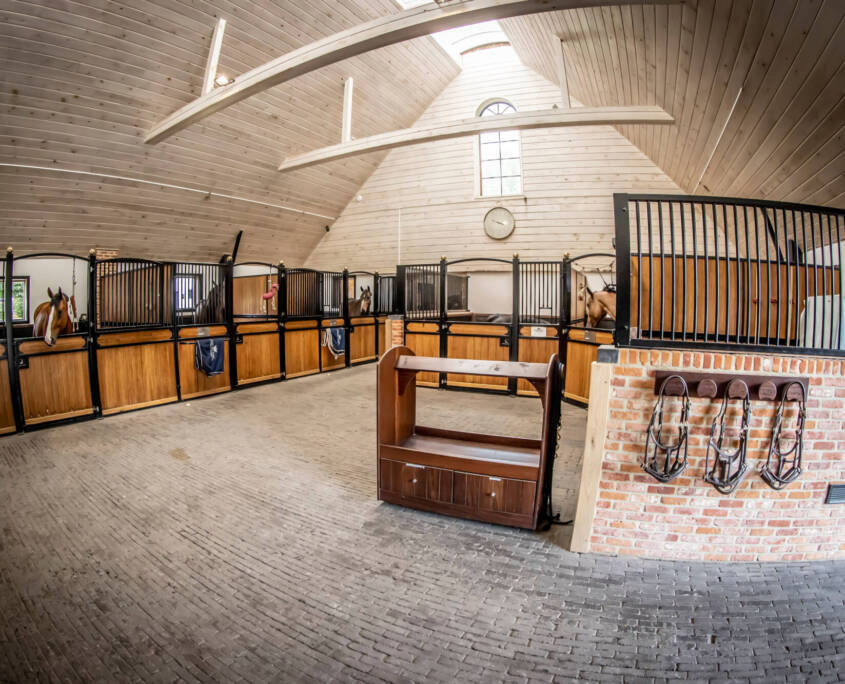 050722ASHFORD_MClark210